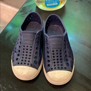 Native Jefferson Uni-sex navy sneakers